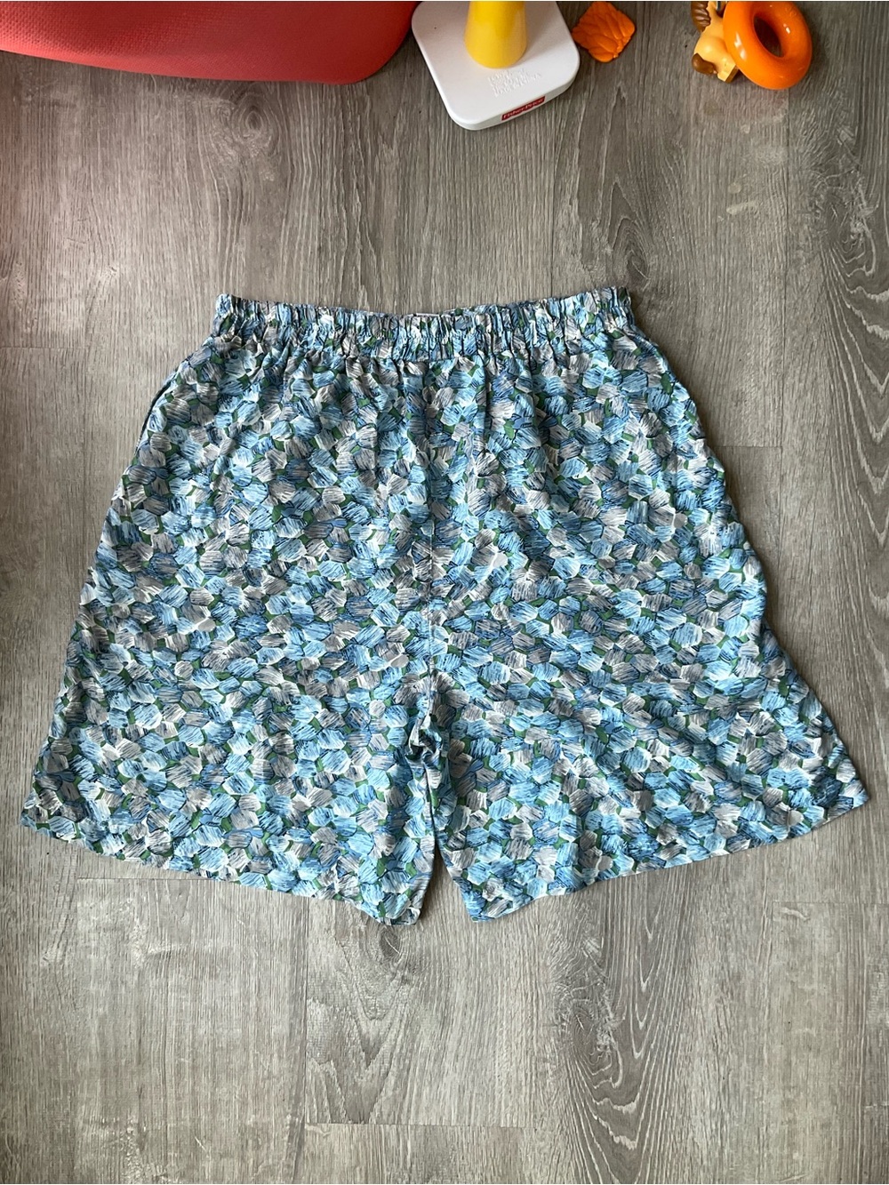Vintage 100% Silk Blue Floral Elastic-Waist Women's Shorts Large